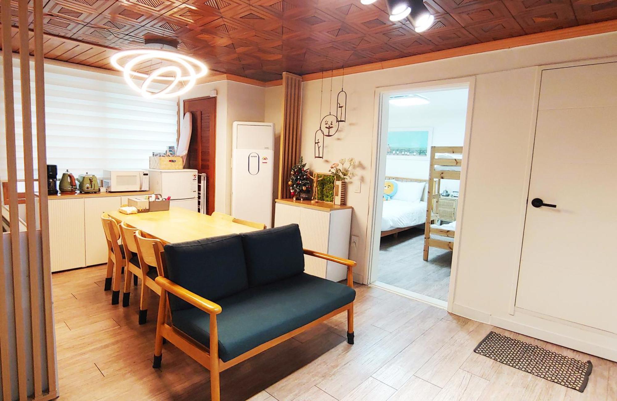 Aiola Cine Hongdae Apartment Seoul Exterior photo